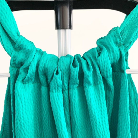 Textured Green Satin Halter Top - Picture 3 of 9